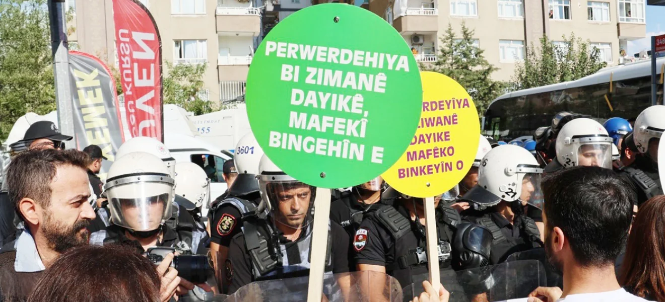 Hedef her evde Kürtçe