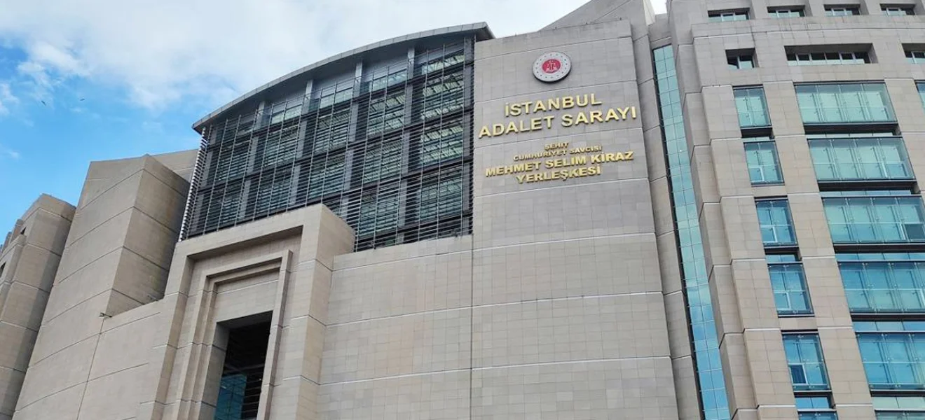 214 kişi ve şirkete blokaj