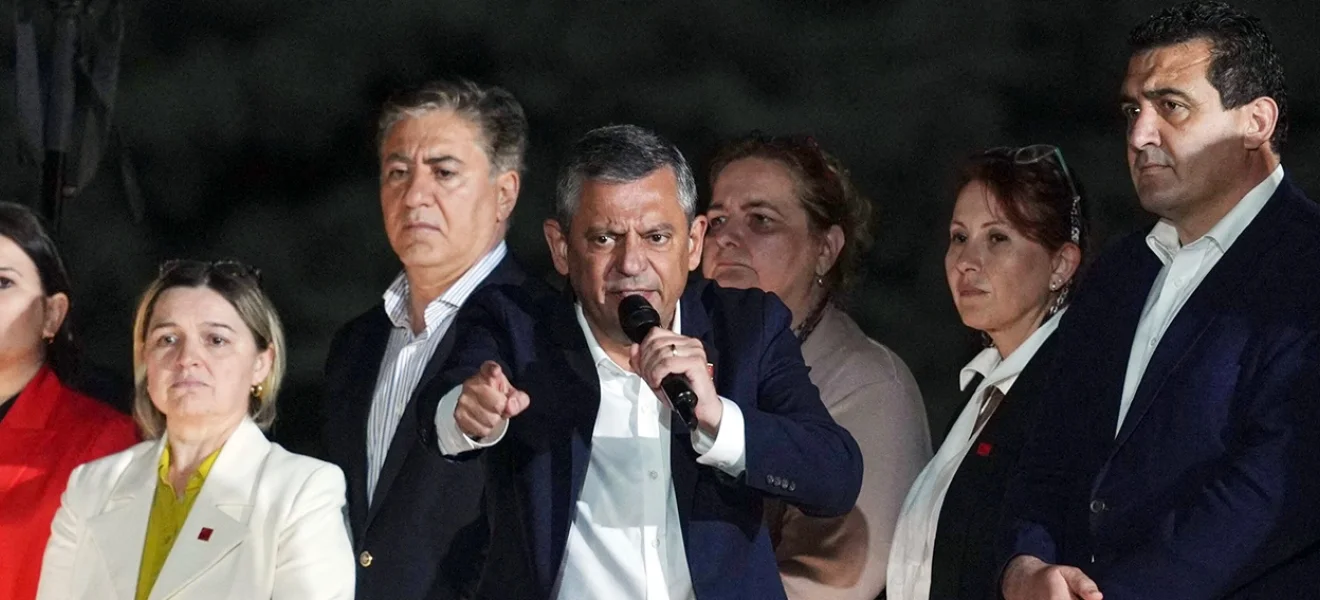 Devlet(imiz), polis(imiz), aile(miz) ve siyaset