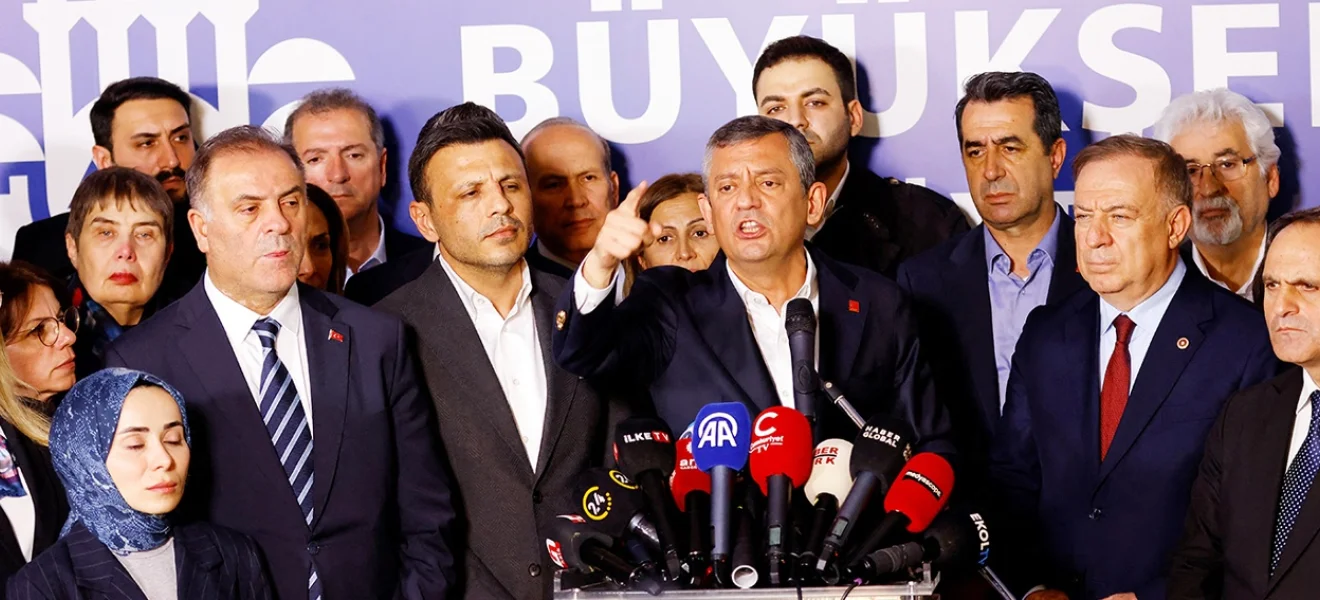 Demokratik Cumhuriyet’in inşa süreci