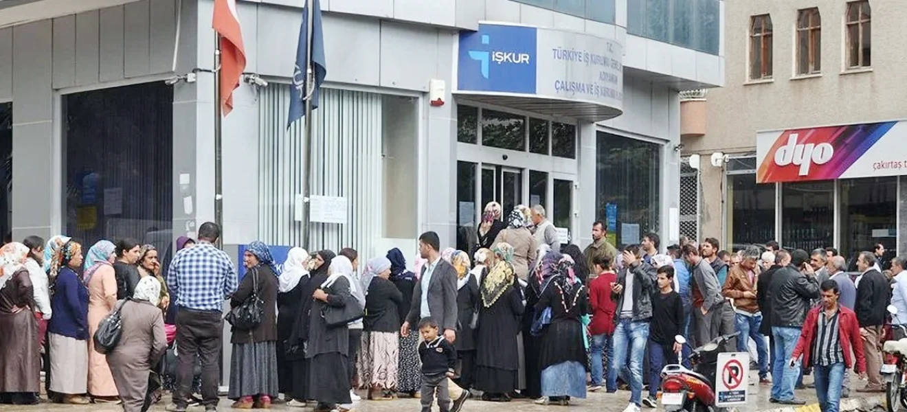 12 milyondan fazla işsiz