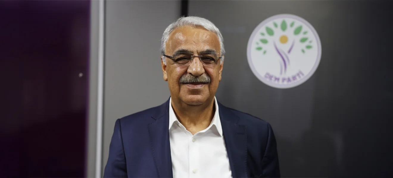 Rêber Apo yol haritasını paylaştı