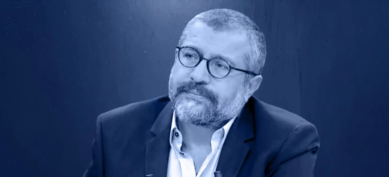 Soner Yalçın’ın hocası kim?