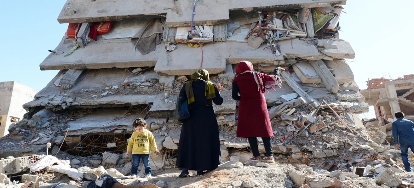 Devlet, Cizîr'deki vahşetini savunuyor