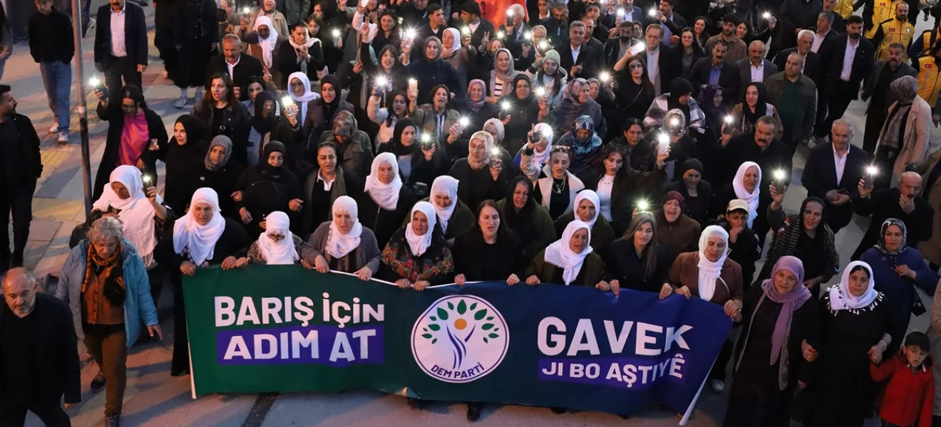 Onurlu barışı mücadele geçerli kılar