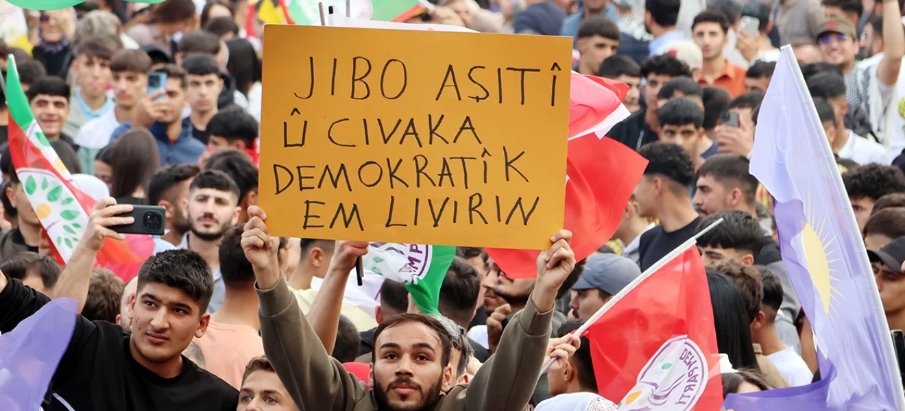Kürt siyaseti ikili gerilim yaşıyor