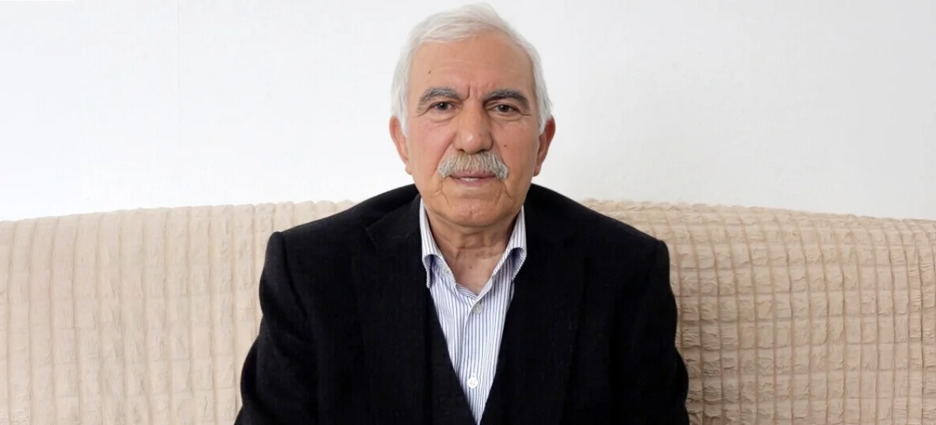 Yaşamı, bir halkın yakın tarihi