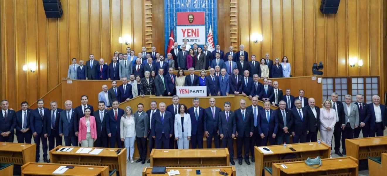 Paradigma açısından müzakere ve YENİ Parti
