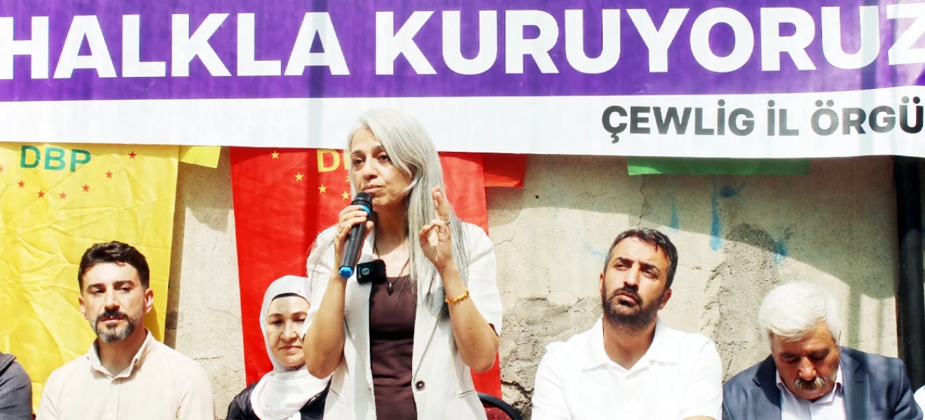 Kanîreş’te halk ile tartışıldı