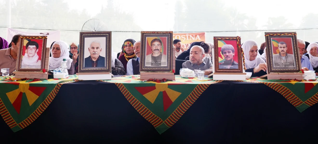 Yas ve direniş aynı karede
