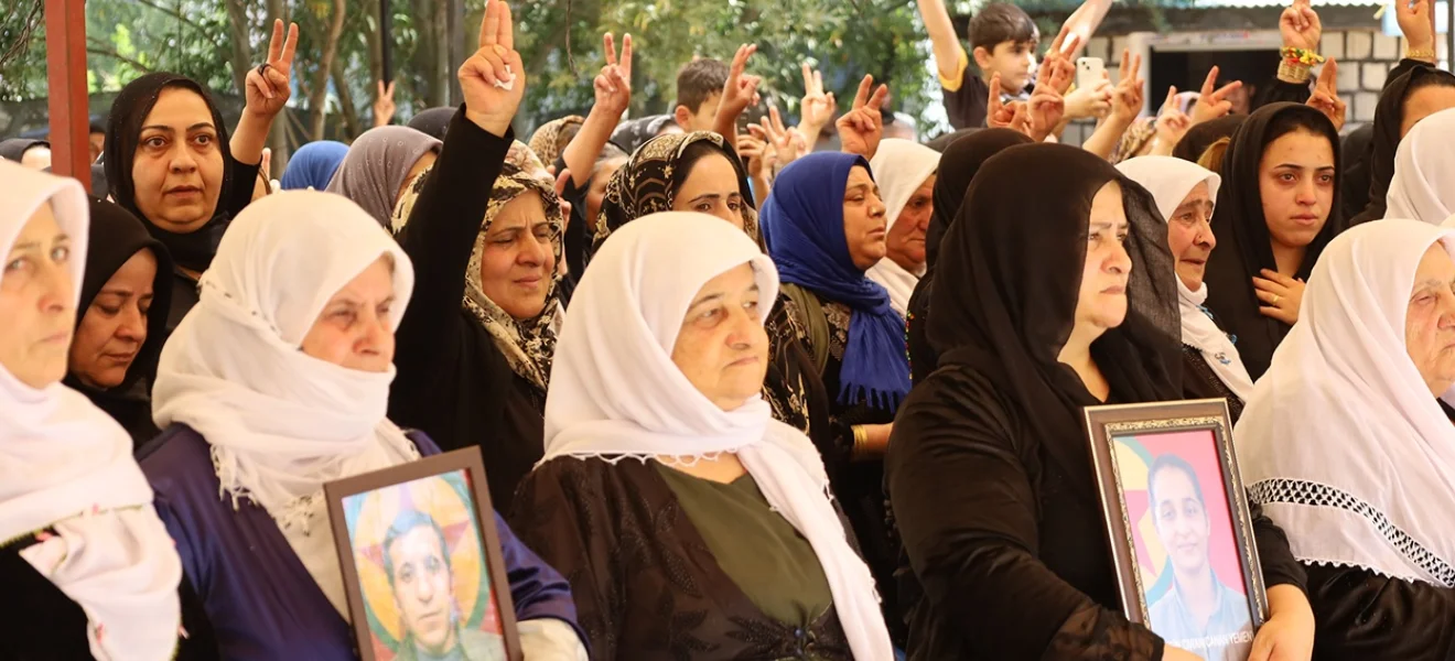 Özgür yaşamın inşasına