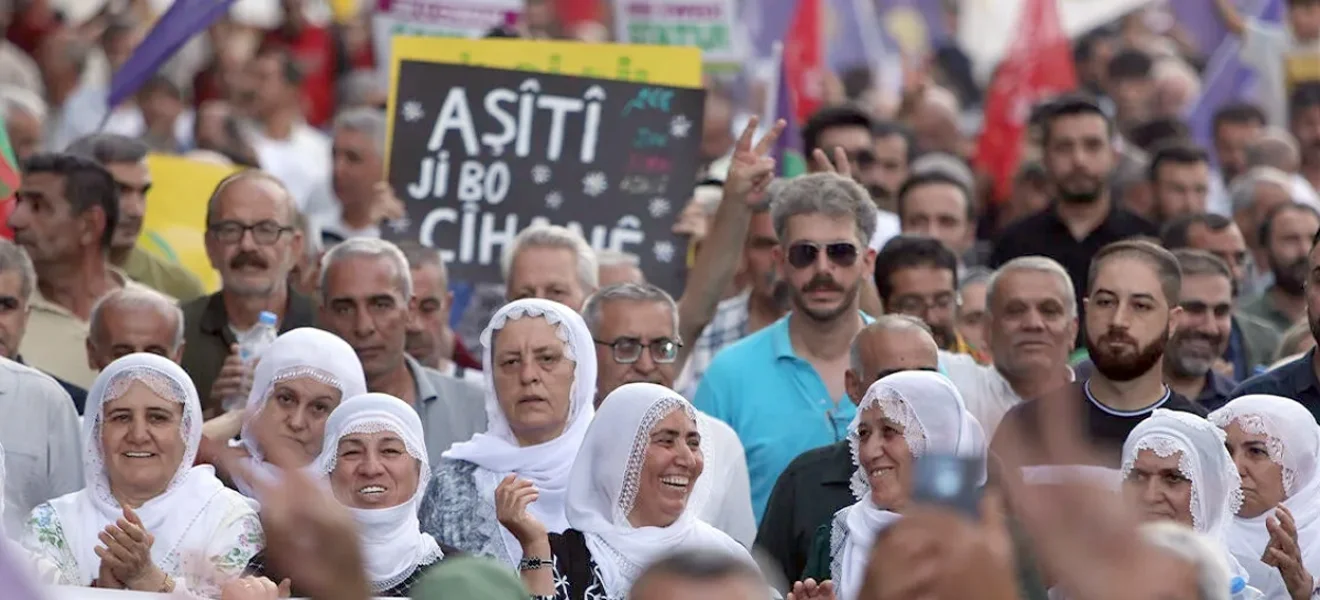 Sosyal şovenizmin kesif kokusu