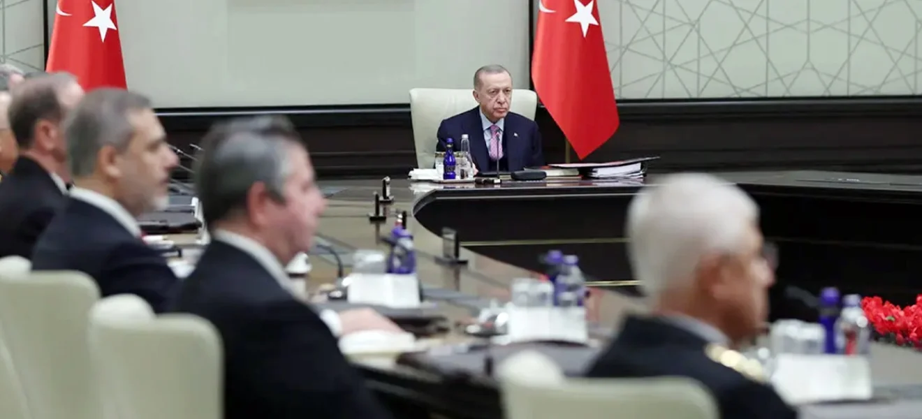 MGK’ye karşı toplumsal ivme