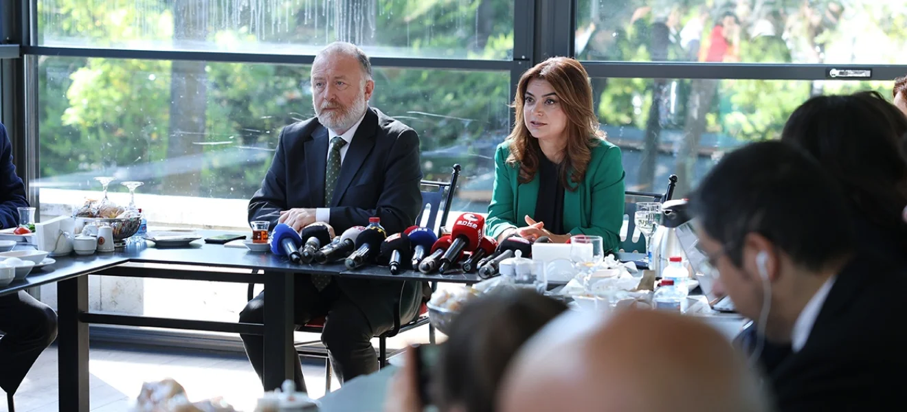 Rêber Apo'nun koşulları, bir sürecin koşullarıdır