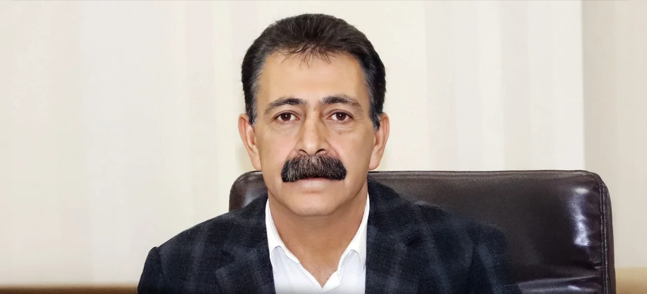 Halkın içinde, emeğin yanında bir yaşam