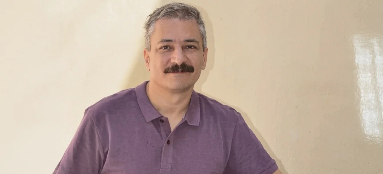 27 Şubat'ta kilit taşını söktü