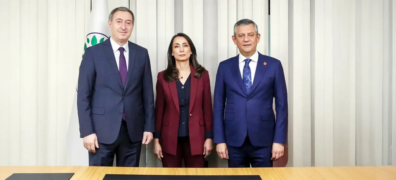 YENİ Parti ile iki saatlik görüşme