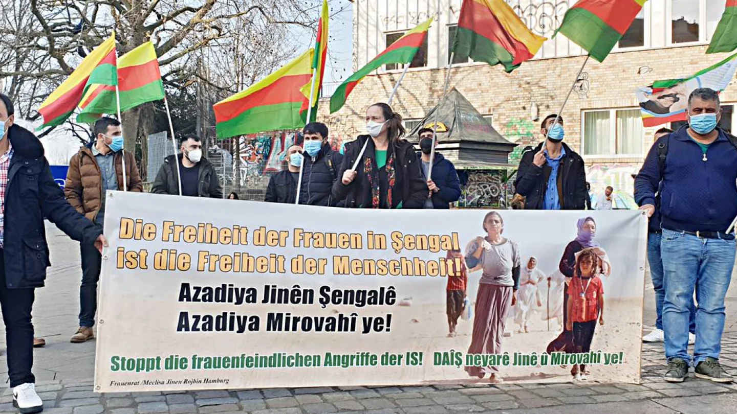 Hambur'da Şengal protestosu