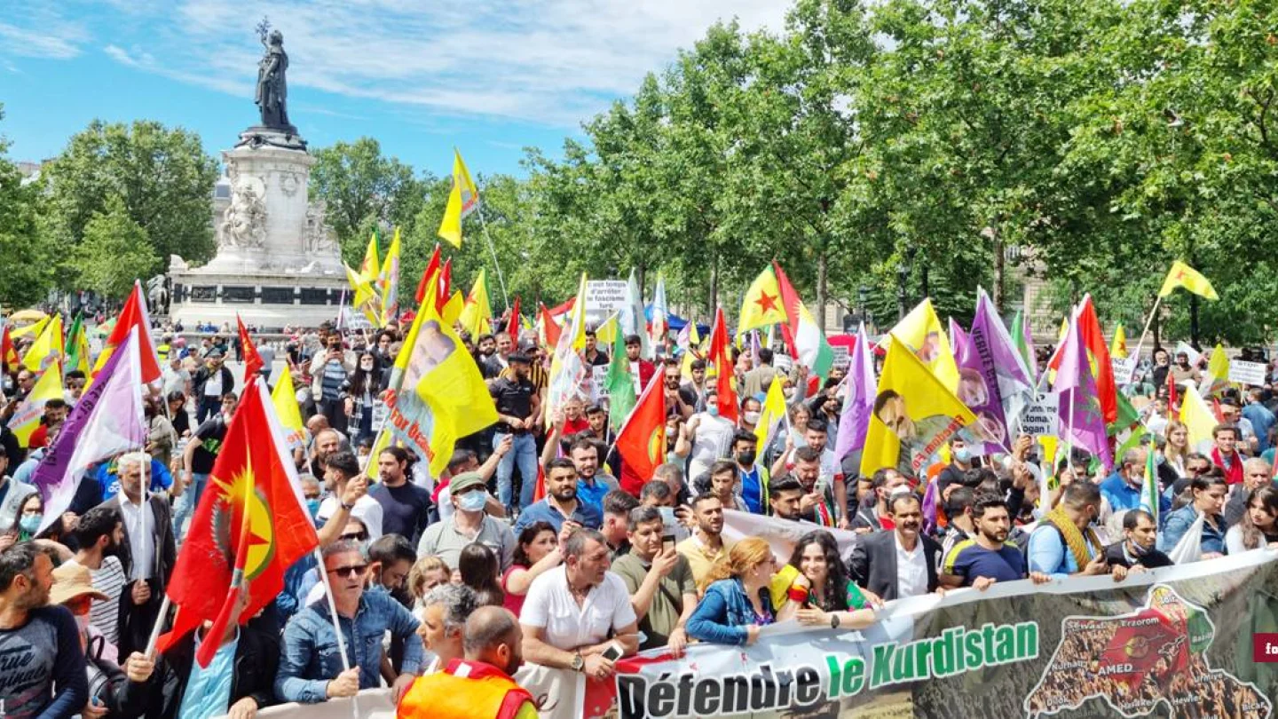 Defend Kurdistan / Paris