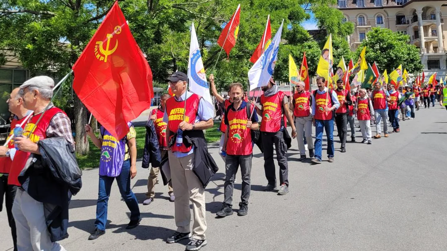 Lozan/Cenevre yürüyüşü