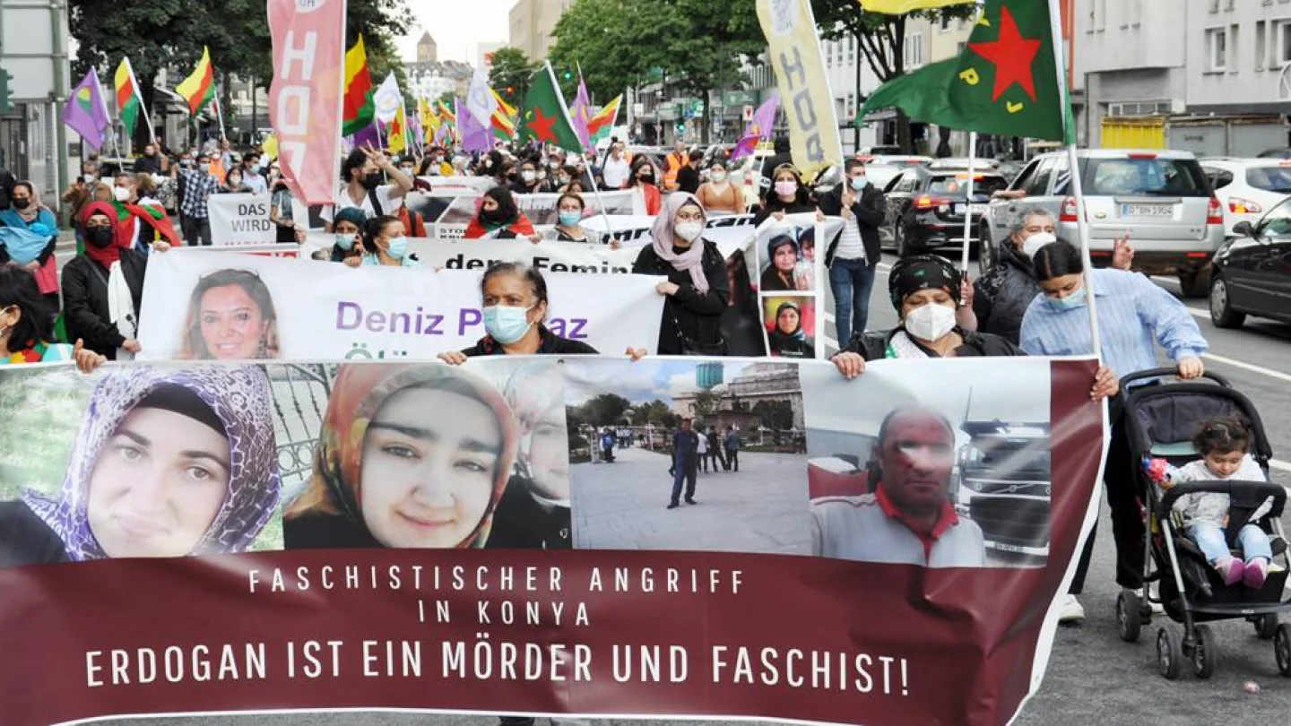 Konya katliamı diasporadaki Kürtler tarafından protesto edildi