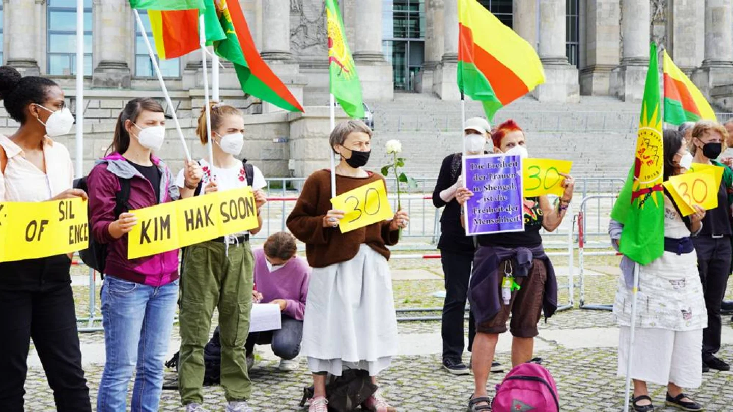 Berlin'de Şengal soykırımı protesto edildi