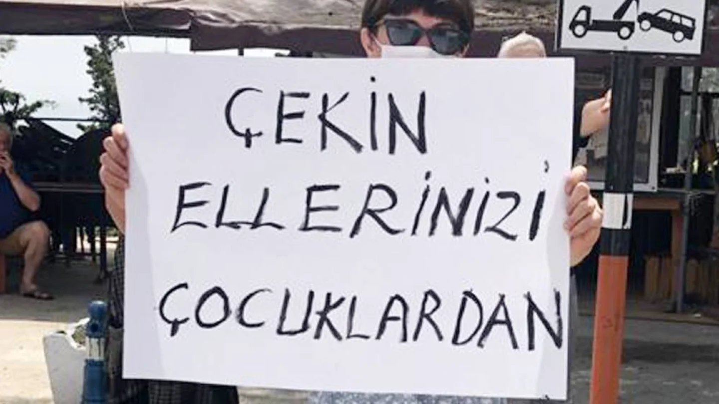 .