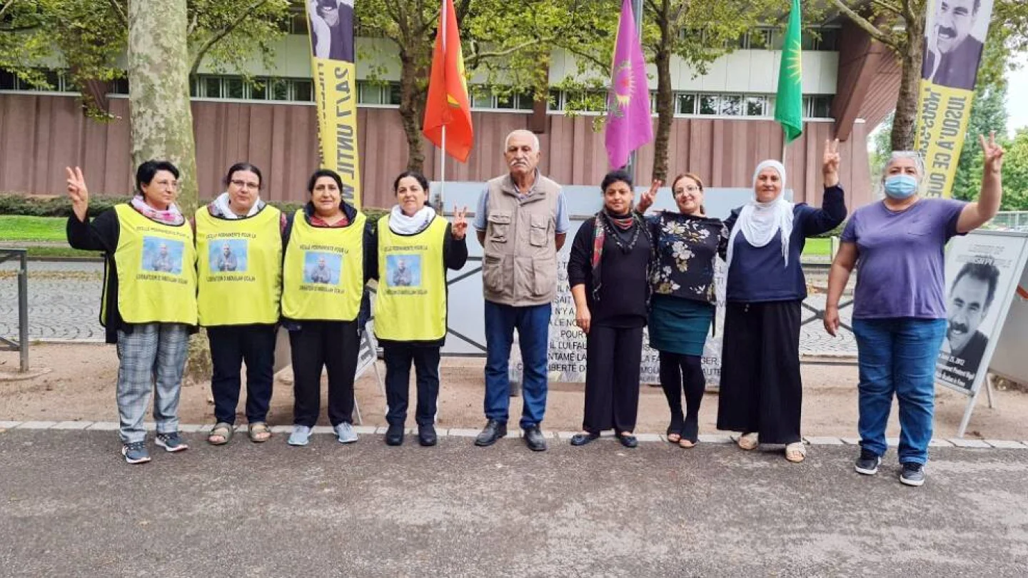 Nöbet eylemini SMJE üyeleri devraldı