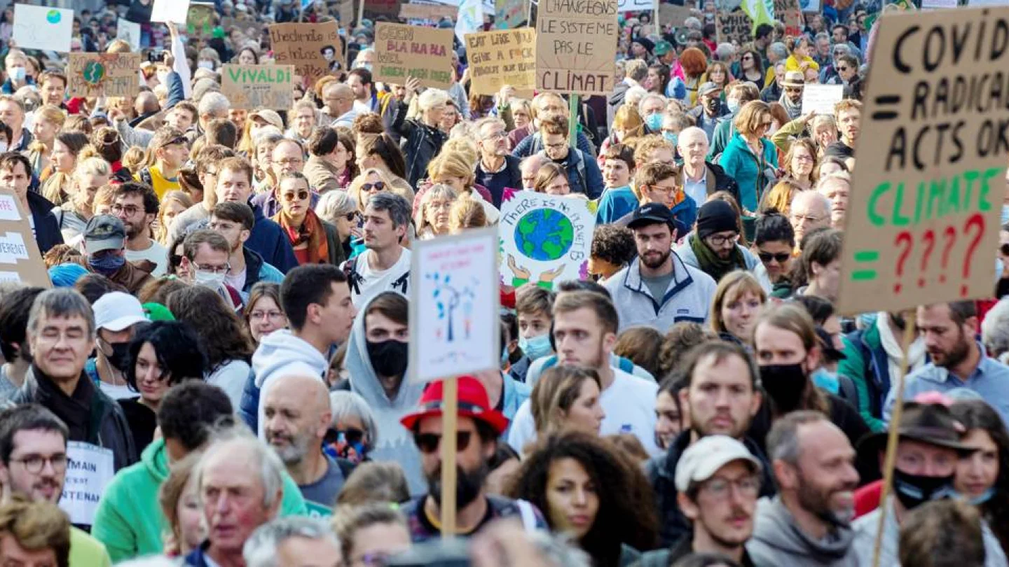 Hükümetlerin iklim politikası Brüksel'de protesto edildi/foto: Nicolas Maeterlinck-AFP
