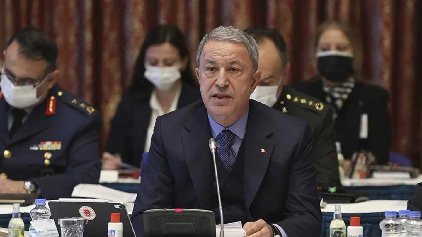 Türk Savunma Bakanı Hulusi Akar