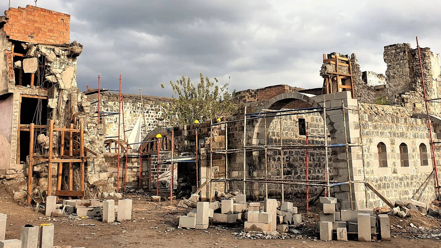 Sur/Amed