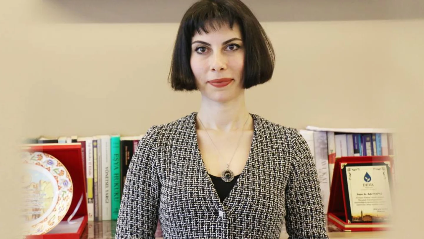 Aslı Pasinli