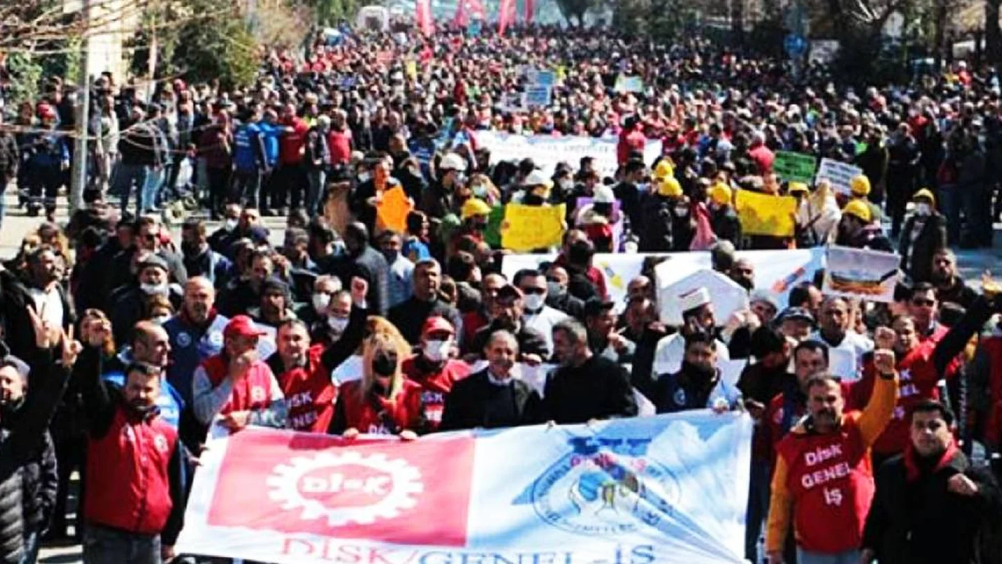 DİSK'in İzmir mitingi