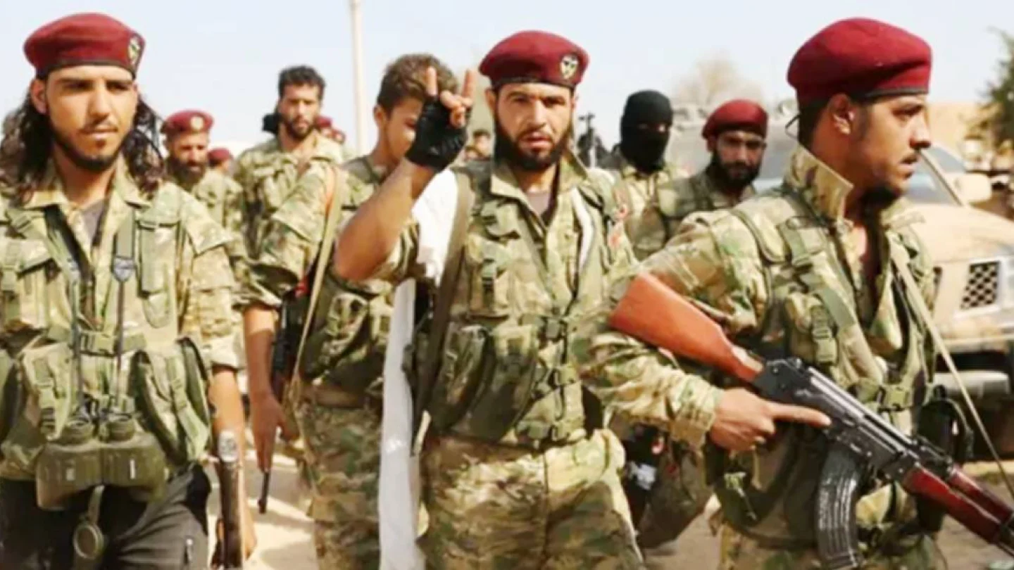 Ukrayna’daki savaşa gitmek isteyenler arasında Efrîn’de konuşlu Türkiye destekli Sultan Murat çeteleri de var. 
