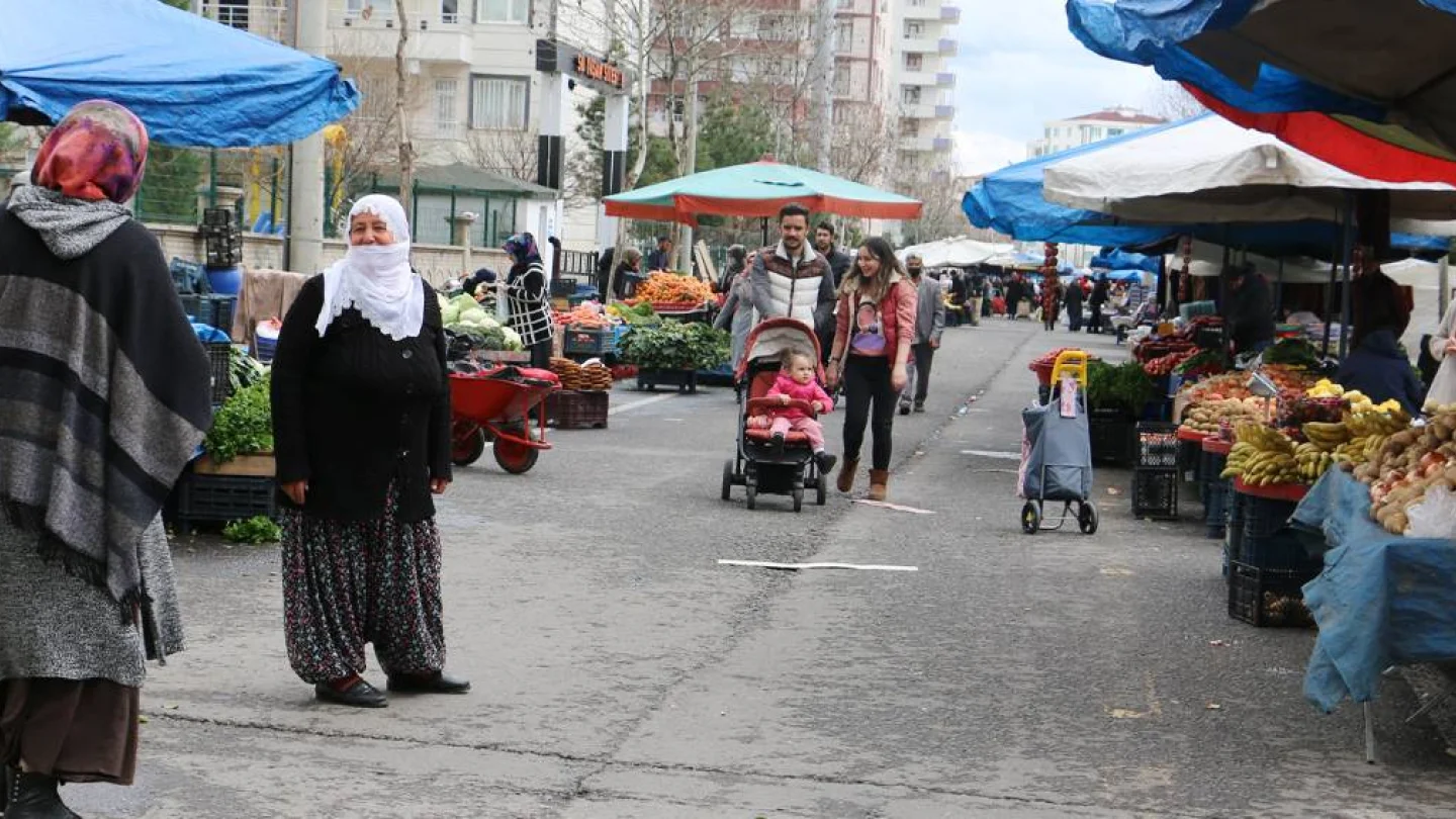 Jiyan Semt Kadın Pazarı