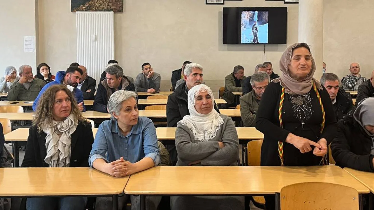 Kürt dernek seçimleri