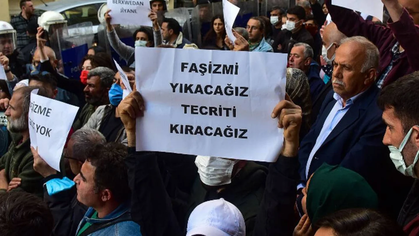 HDP'ye saldırılar