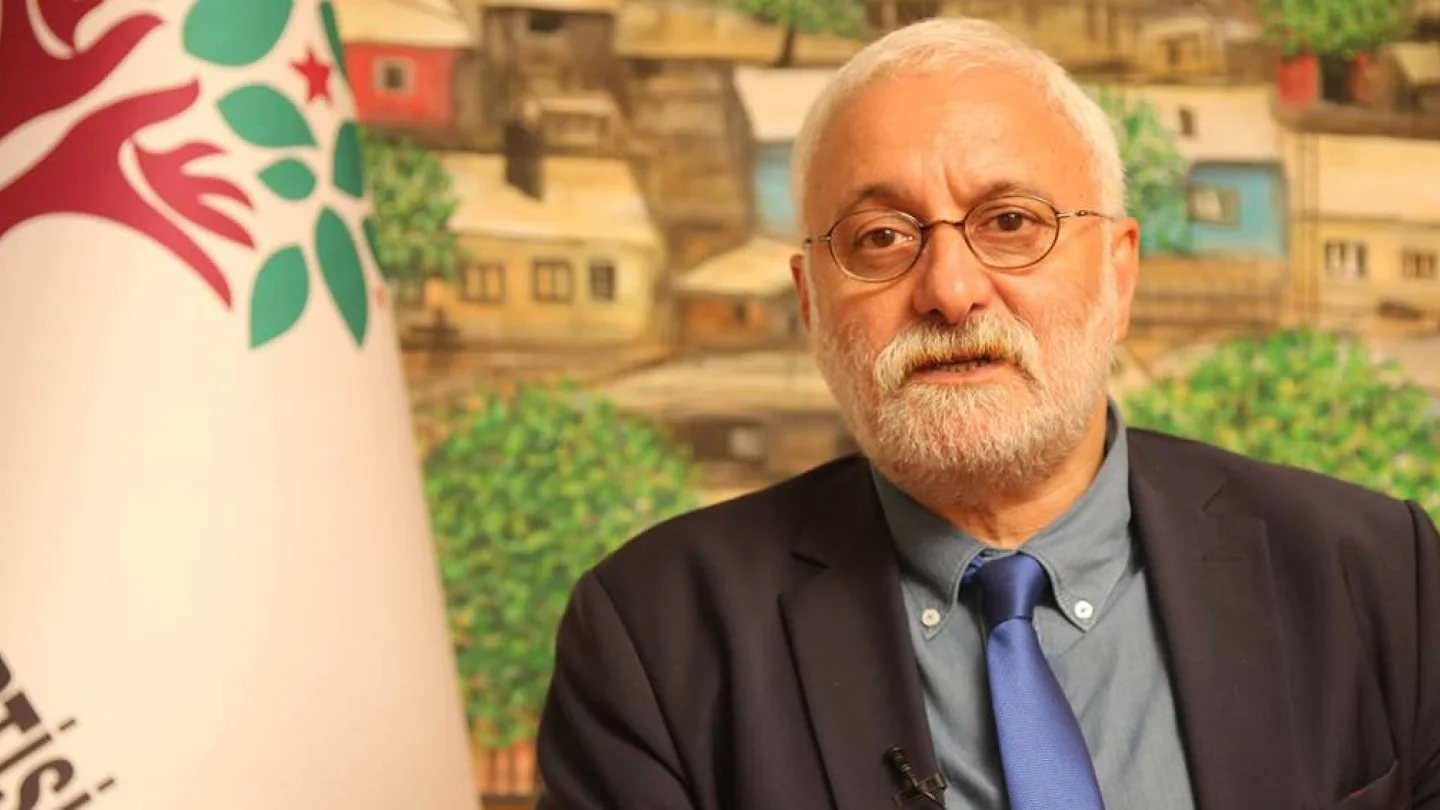Saruhan Oluç