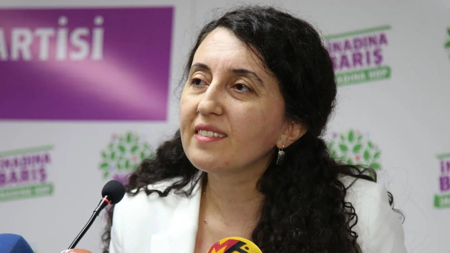 Halkların Demokratik Partisi (HDP) Sözcüsü Ebru Günay