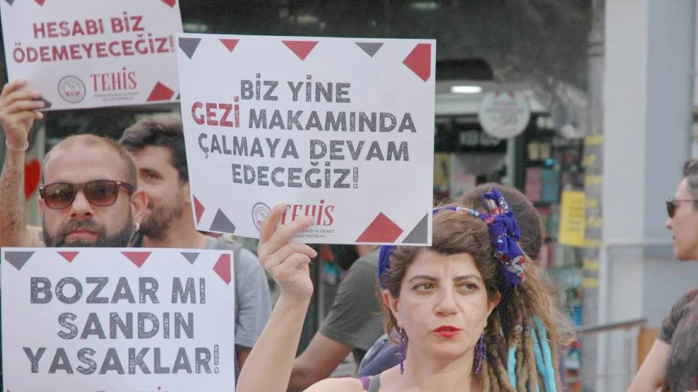 Kürtçe Müzik Yasaklamaları