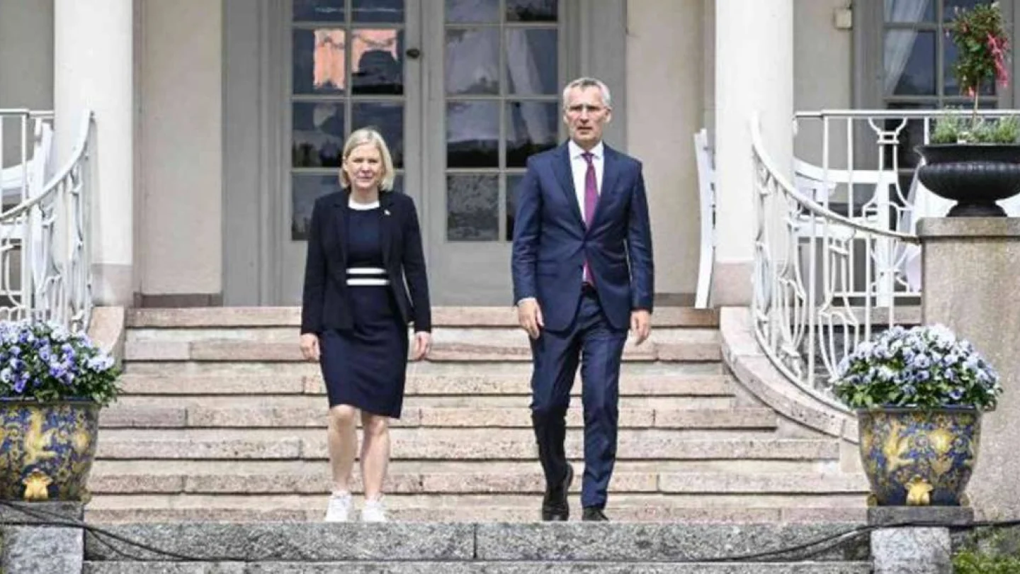 NATO Genel Sekreteri Stoltenberg ve İsveç Başbakanı Magdalena 