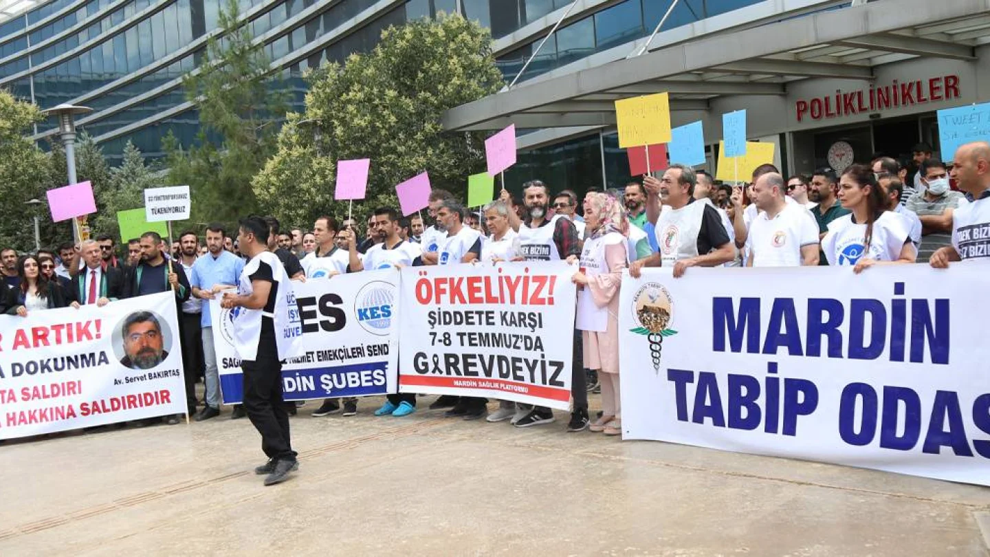 Sağlık Emekçilerinden iki günlük grev