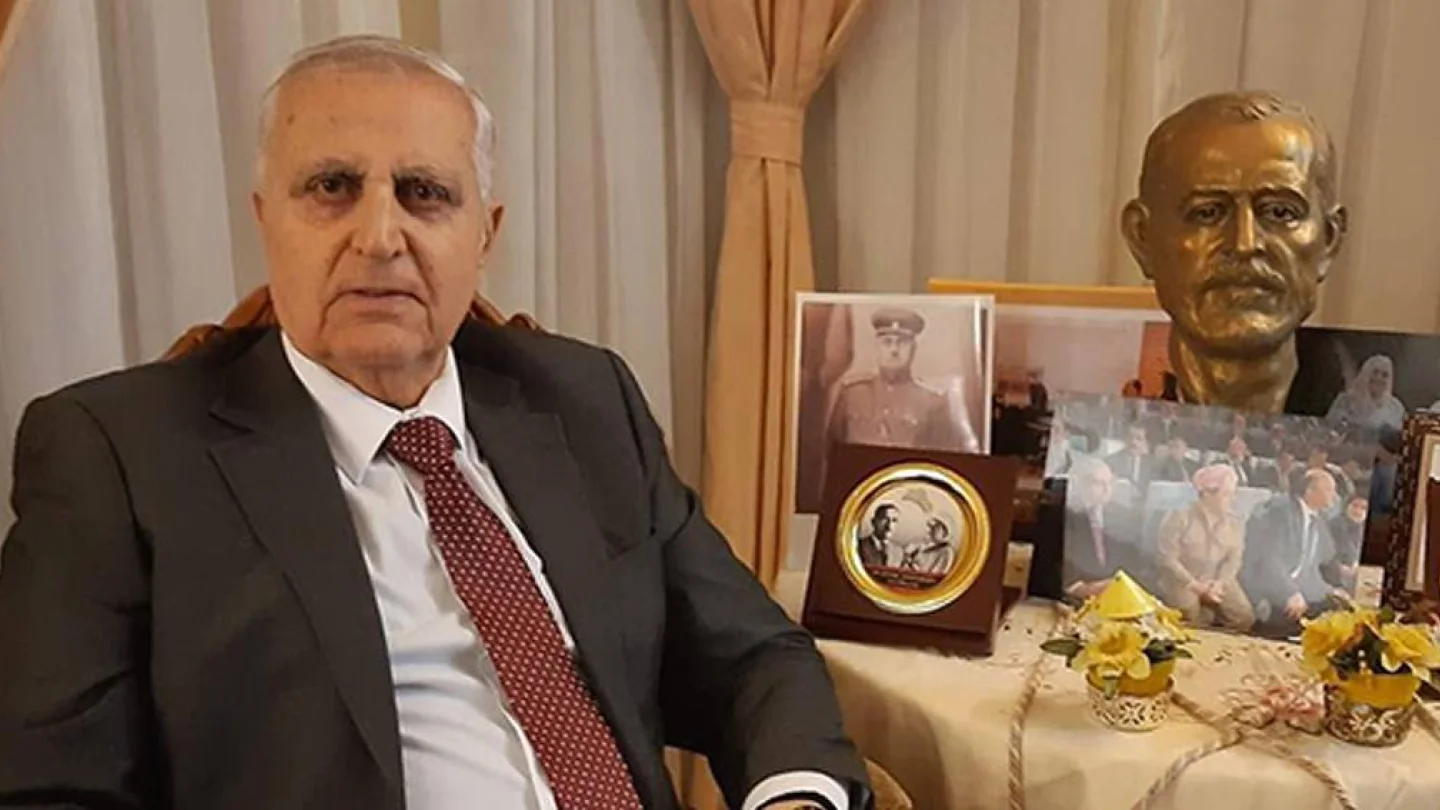 Ali Qazî