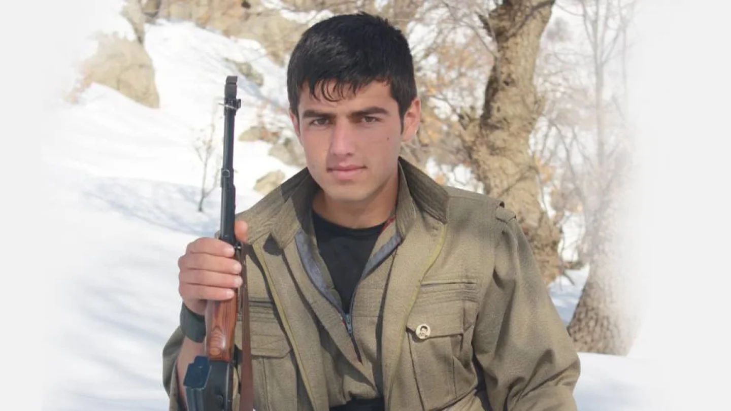 Rustem Qendîl (Daniş Perwîzî / Kamyaran)