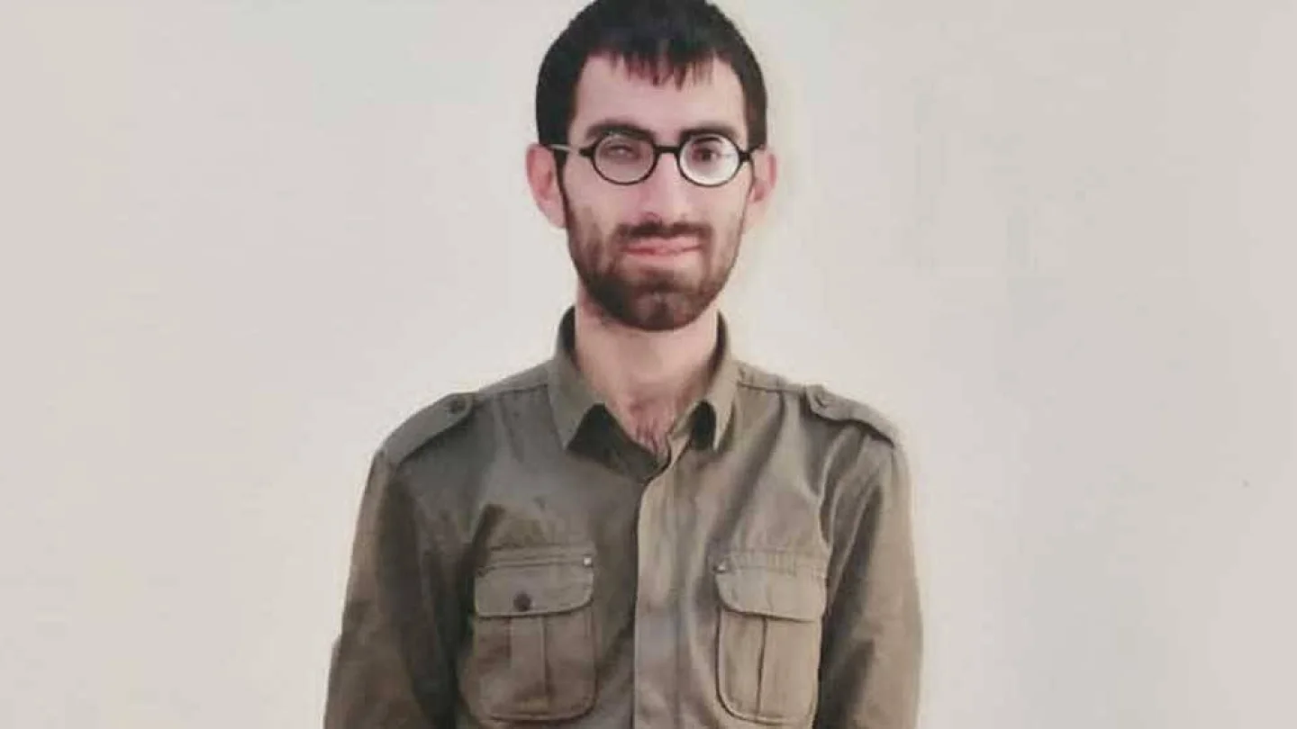 Devrim Ayık