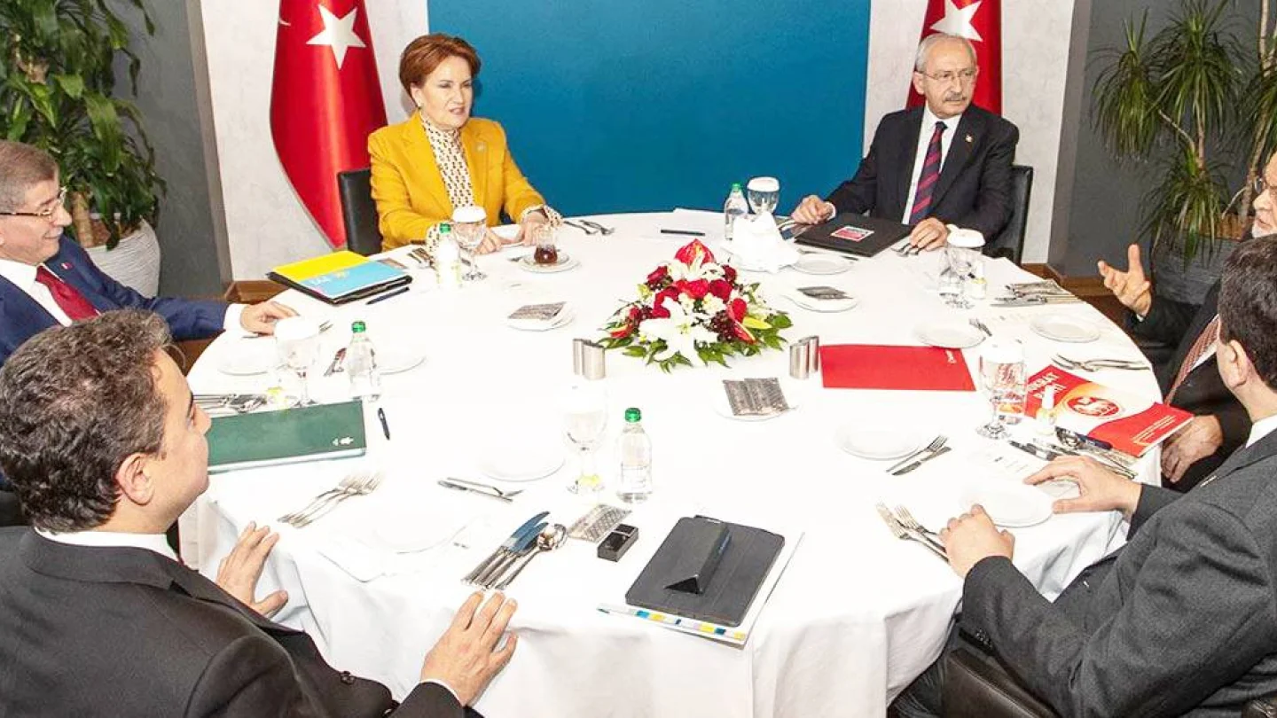 Altılı Masa