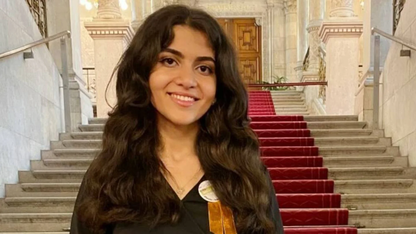 Helin Ağırdan