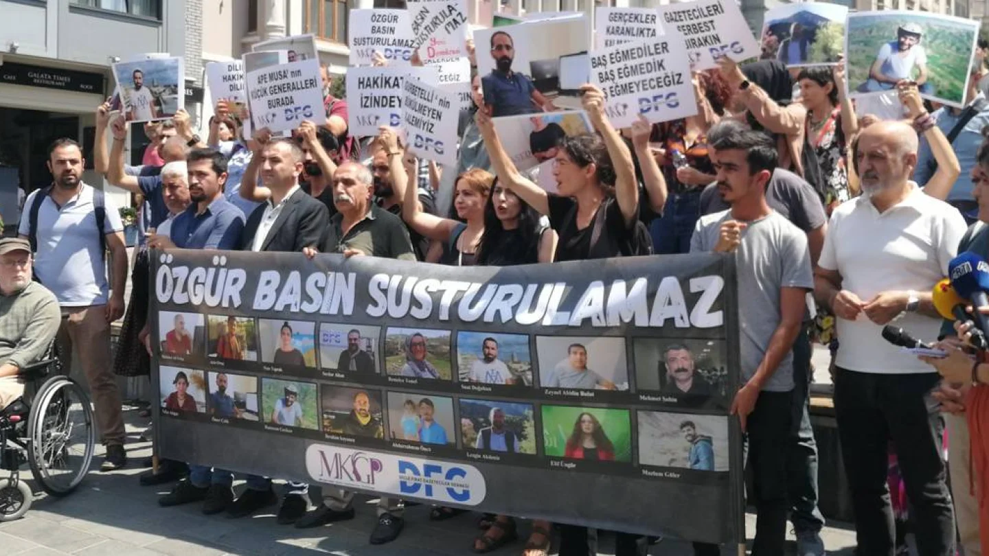 Özgür Basın'a dönük tutuklamalar protesto edildi