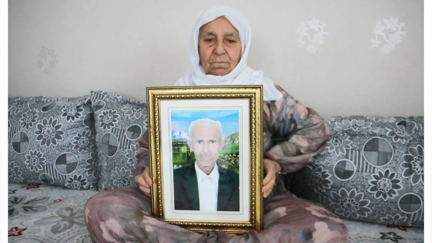 Mele Hasan Sanır’ın eşi Ayşe Sanır