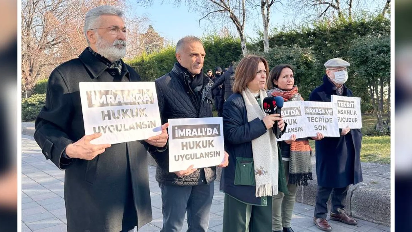Tecride karşı Adalet Bakanlığı önündeki Adalet Nöbeti